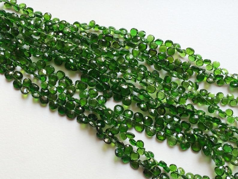Diopside chromé perles de cœur vert 5mm pour création bijoux tourmaline