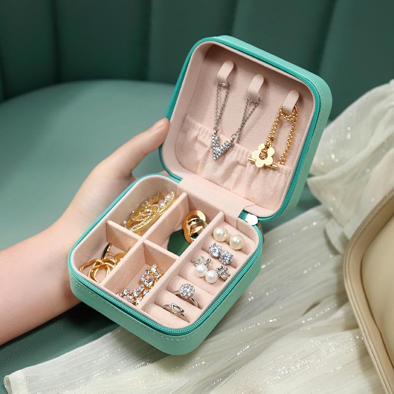 Image of PRIMIT Personalized Jewelry Box with Name & Birth Flower - Custom Travel Jewelry Organizer Case - Bridesmaid, Birthday, Christmas Gift for Women & Girls (Butterfly Bliss)