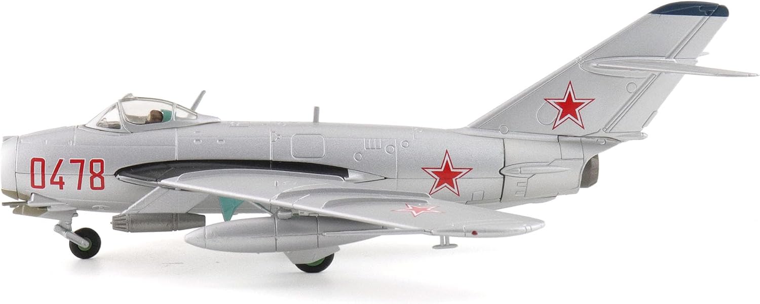Hobby Master | 1:72 Scale Diecast Military Aircraft Replica | MIG-17F Fresco C 0478, Soviet Union Air Force (w/UB-16-57) | Model HA5915