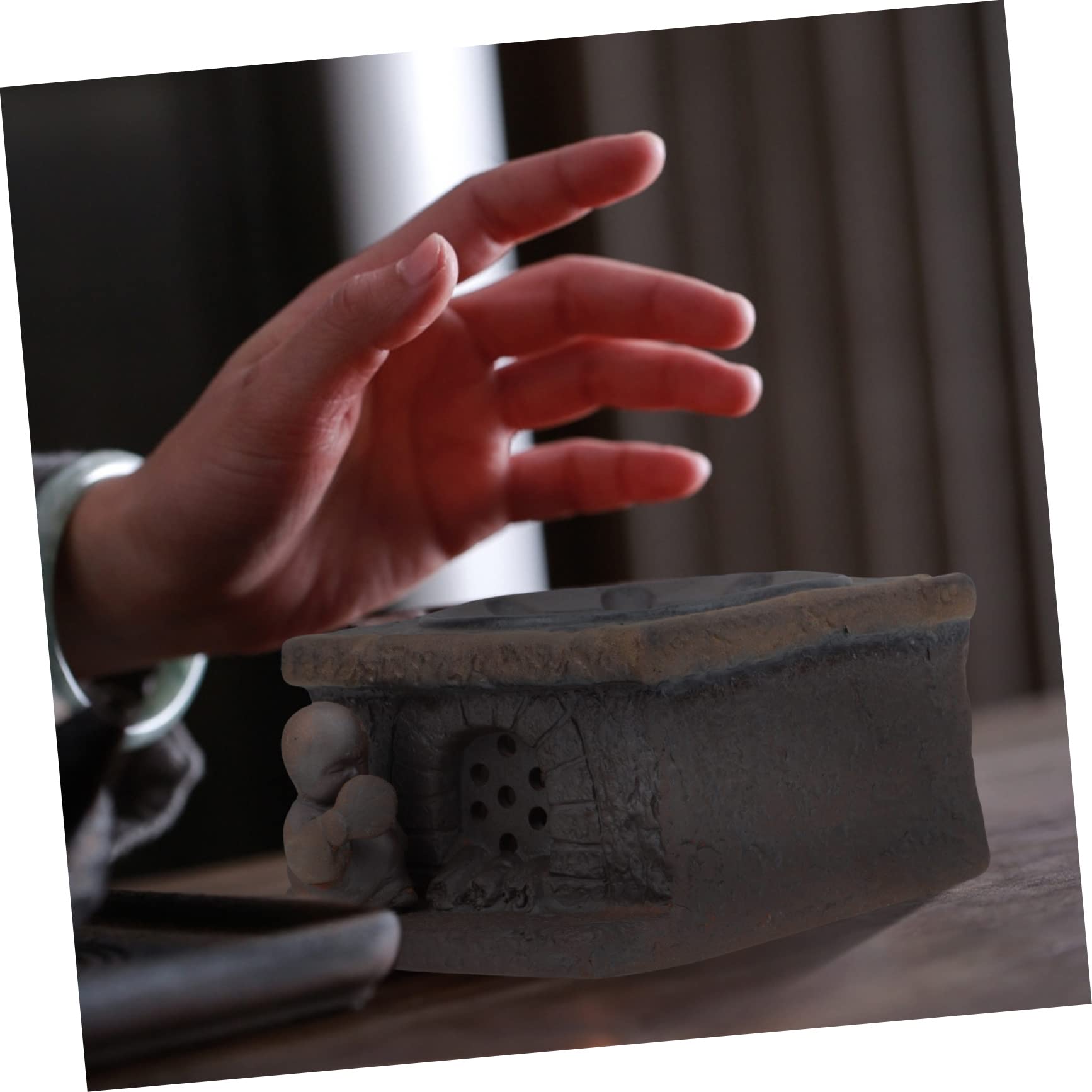 OFFSCH Vintage Teapot Heater Ceramic Tea Pot Warmer Base Tea Warmer Accessory