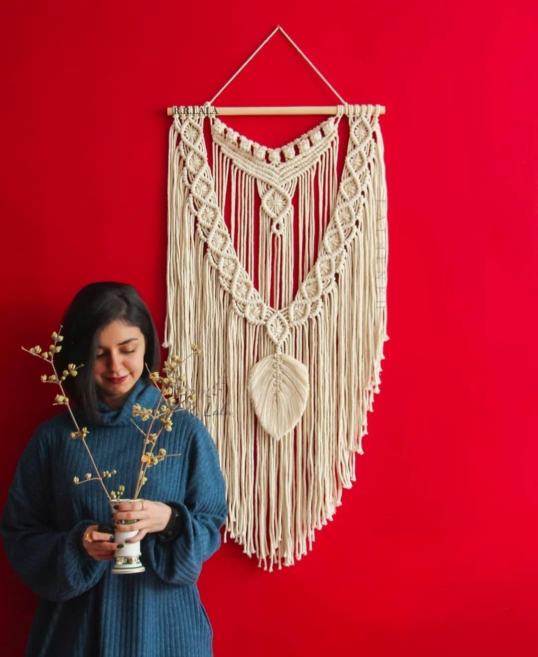 R.R.LALA Macrame Wall Hanging, Handweaved, Handmade, Bohemian Style, perfect as housewarming gifts Color: Off White pack of 1