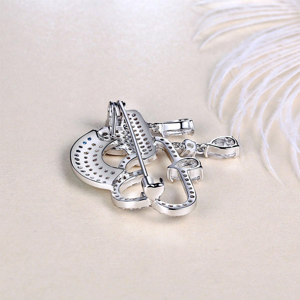 Squisito Pieno zircone Nuvola Arcobaleno Forma Spilla Argento Colore Pendente Spille per Donne Ragazze fine Gioielli in Rame Regali