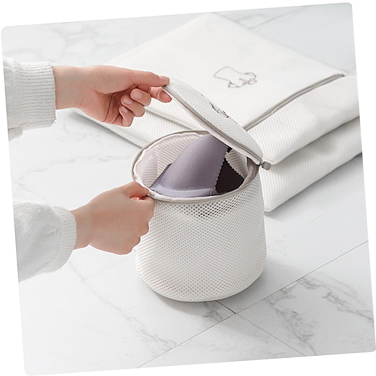Sacchetti per Bucato Sacchetto per Lavatrice Set 6 in Poliestere Bianco per Indumenti Delicati e Intimo Protetto, per Viaggi e Lavaggi Sicuri