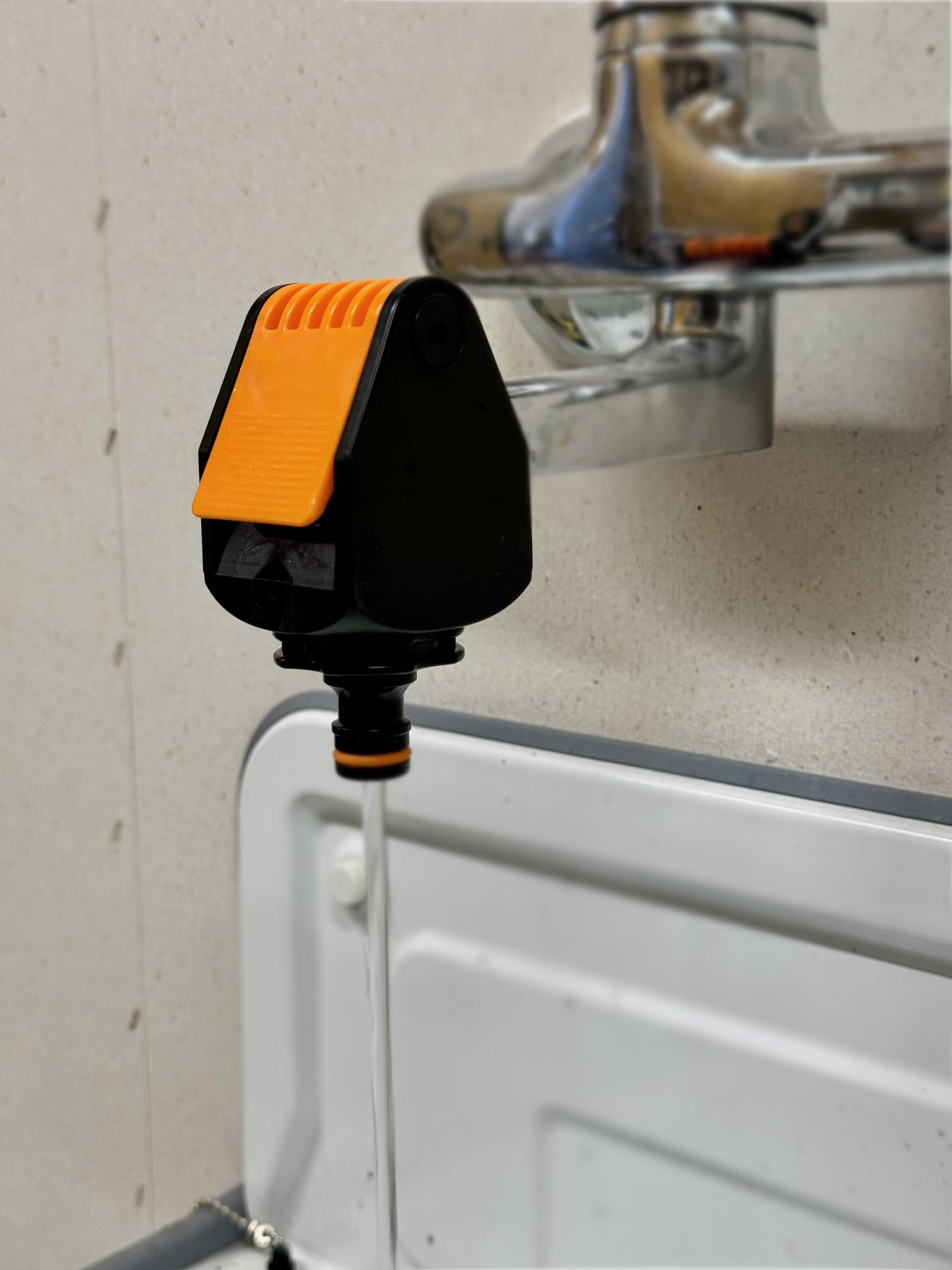 STYYL Ensemble d'adaptateurs universels pour robinets 4 pièces, ensemble d'adaptateurs de connexion réglables pour robinets sans filetage, intérieur et extérieur, idéal pour camping-car, caravane
