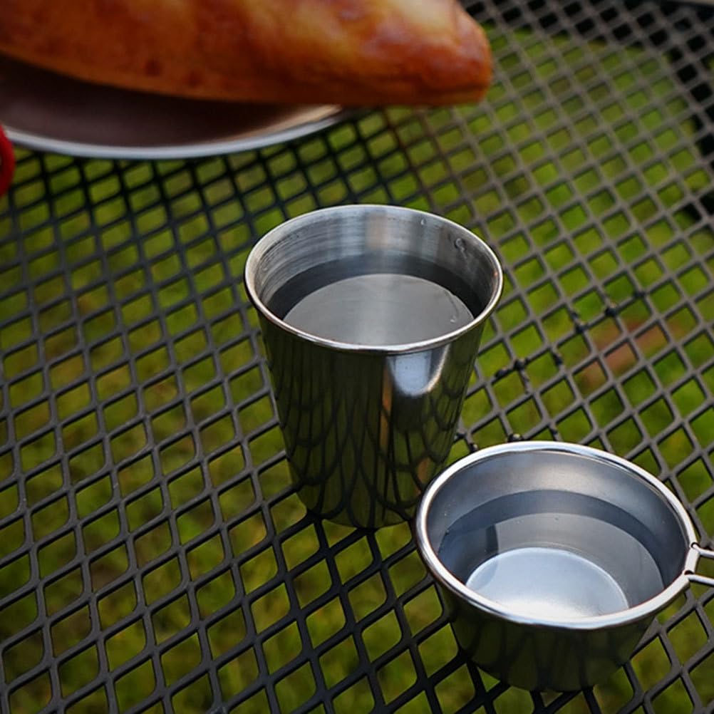 Amosfun Edelstahl Schnapsbecher 50Ml Set 4 Stück Kleine Tragbare Weingläser Für Camping Outdoor Mit Aufbewahrungstasche Stapelbar Geruchsfreie Trinkbecher