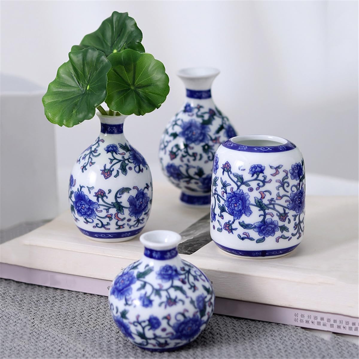 青と白の陶器製花瓶 719zT5dSVrL._UF350,350_QL50_.jpg