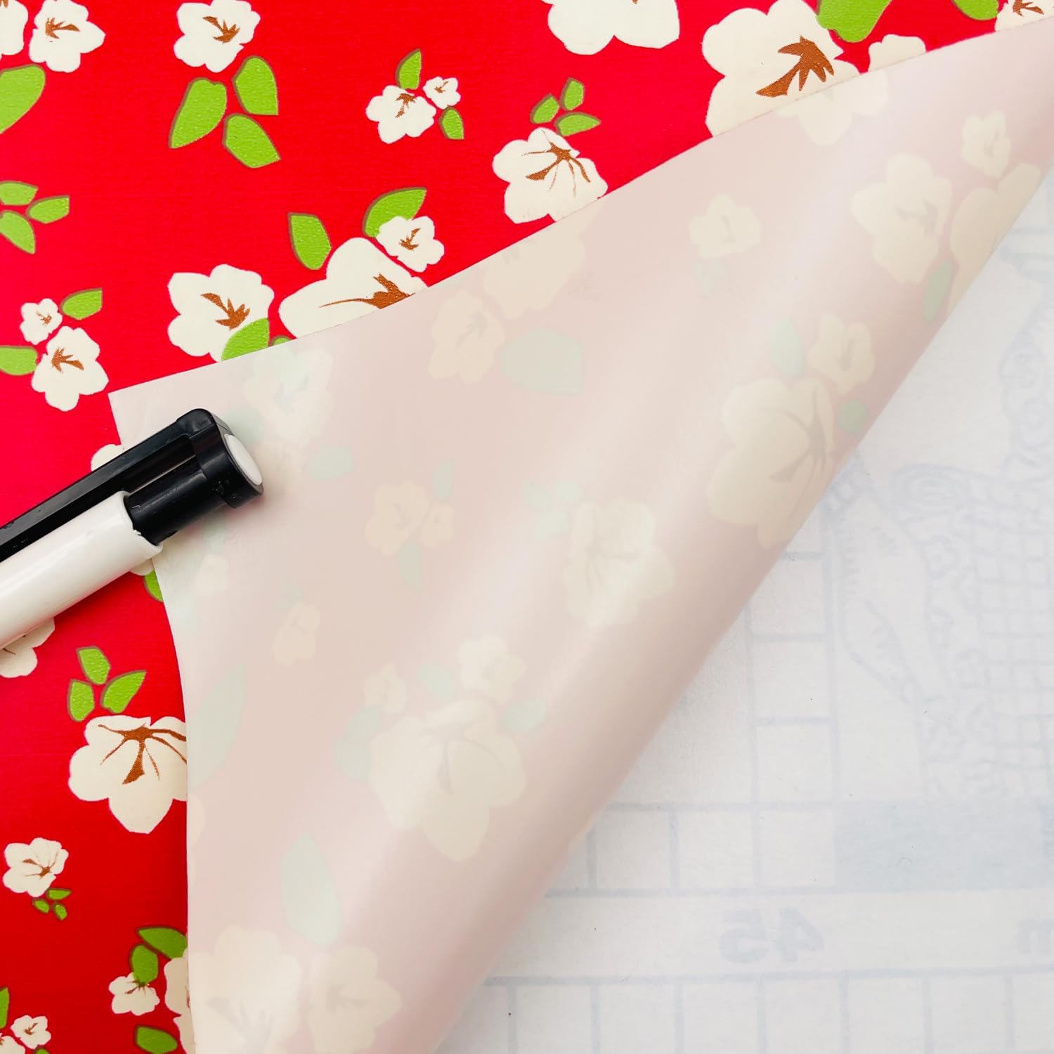 19.7 ft Red Wallpaper Roll Revamp Girls Makeup Box Manicure Nail Case Floral Shelf Drawer Liner Waterproof (M-236x17.7 Inch)