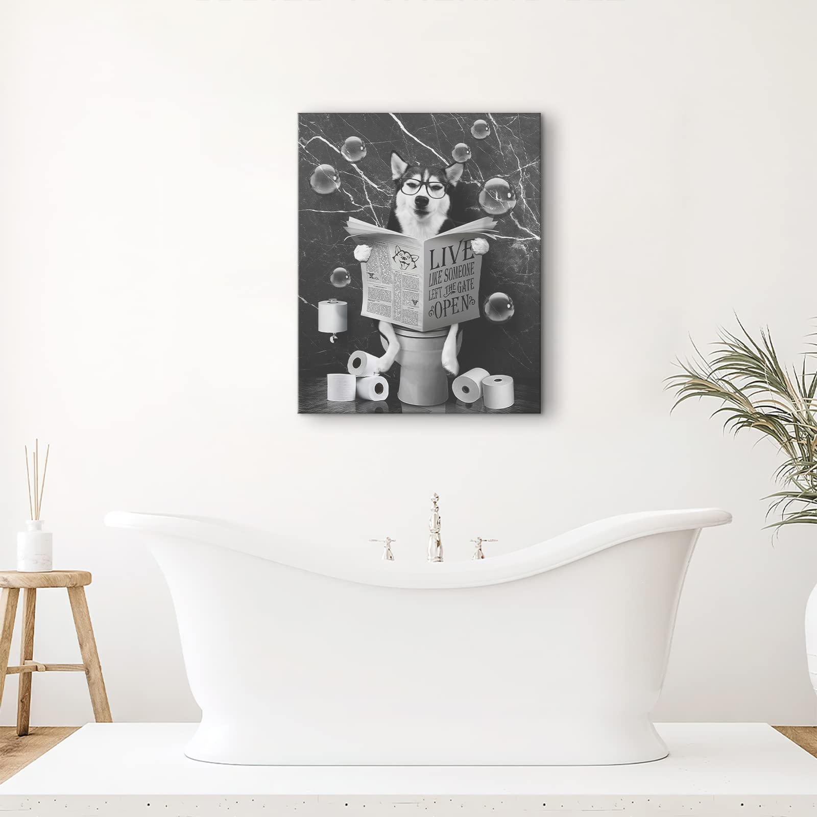 Husky Dog Sitting in Toilet Decor Wall Art - Funny Husky Pictures Black and White Bathroom Wall Decor Farmhouse Dogs Painting for Toilet Animals Artwork Framed 12"x16