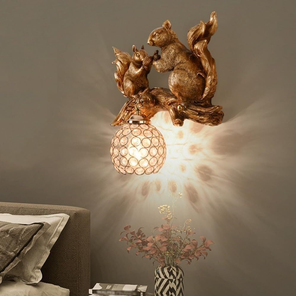 Creative Squirrel Wall Light Fixtures Nordic Resin Wall Lamps Lights with Crystal Shade Cute Animal Wall Mounted Lamp for Boy Girl Children's Room Study Bedside Lighting