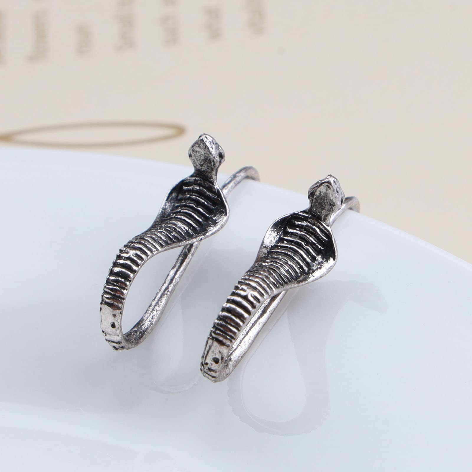 Atentuyi Boho Punk Cristallo Serpente Orecchini A Goccia Oro Cz Serpente Orecchini Strass Serpente Huggie Orecchini A Cerchio Halloween Serpente Orecchini Gioielli Per Donne E Ragazze