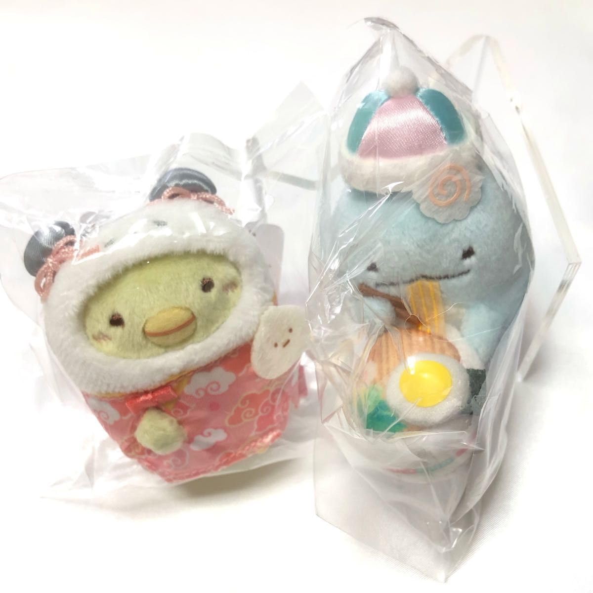 横浜中華街限定の「すみっコぐらし」のてのりぬいぐるみセット（とかげとぺんぎん？） Amazon.co.jp: すみつコぐらし 横浜 中華街 限定 ポップアップ