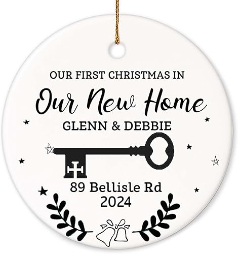 Vista 127 de WHIDOBE Adorno personalizado de nuestra primera Navidad como el señor y la señora, regalos de boda para pareja, novia y novio, adorno de casado