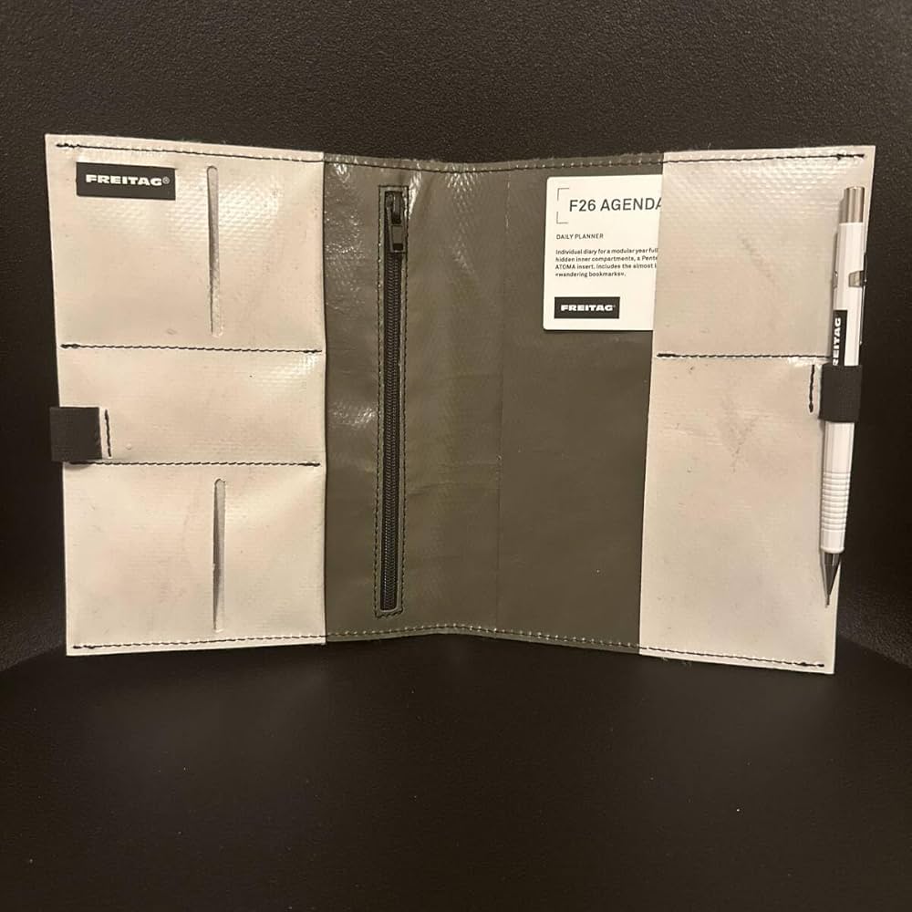 Amazon.co.jp: FREITAG F26 AGENDA Notebook, Refill, Pen with Amazon.co.jp: FREITAG F26 AGENDA Notebook, Refill, Pen with