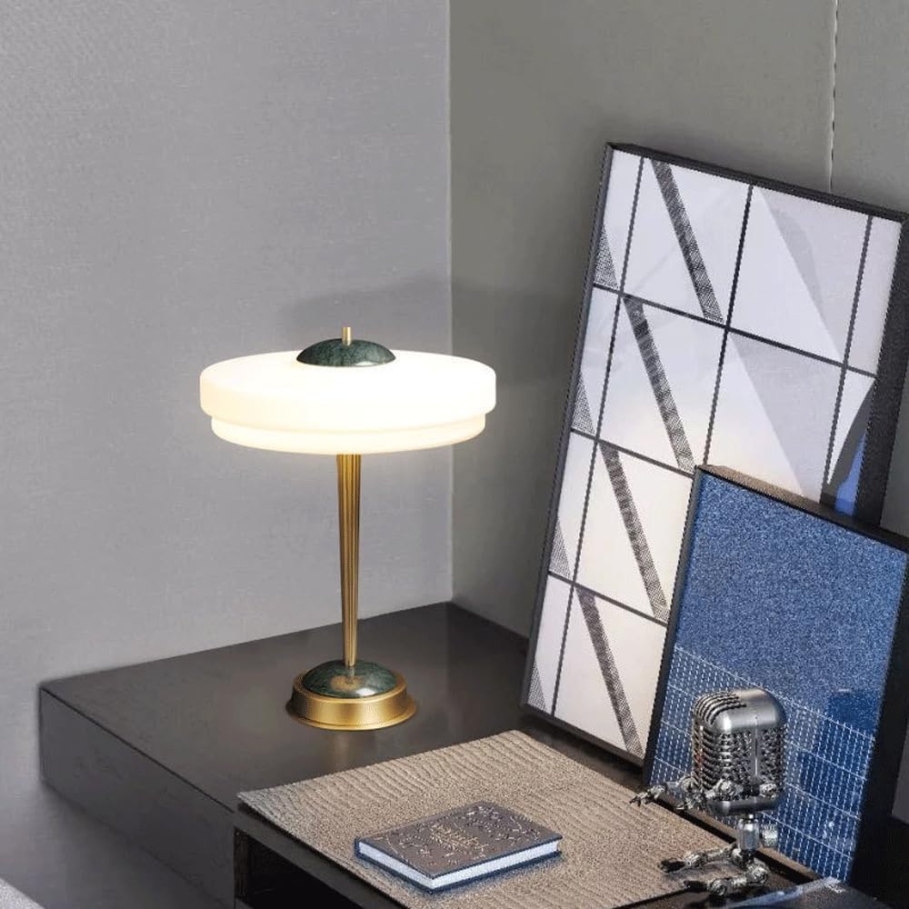 Lampada da tavolo in marmo bianco italiano di lusso - Elegante lampada da tavolo per soggiorno