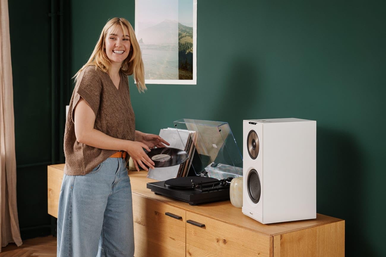 Teufel Stereo M 2 - Aktive Regallautsprecher Paar Kabellos Bluetooth WLAN Multiroom Streaming, Holzgehäuse, HiFi Speakers, 100 Watt 3-Wege-System, Chromecast™ Built-in - schwarz
