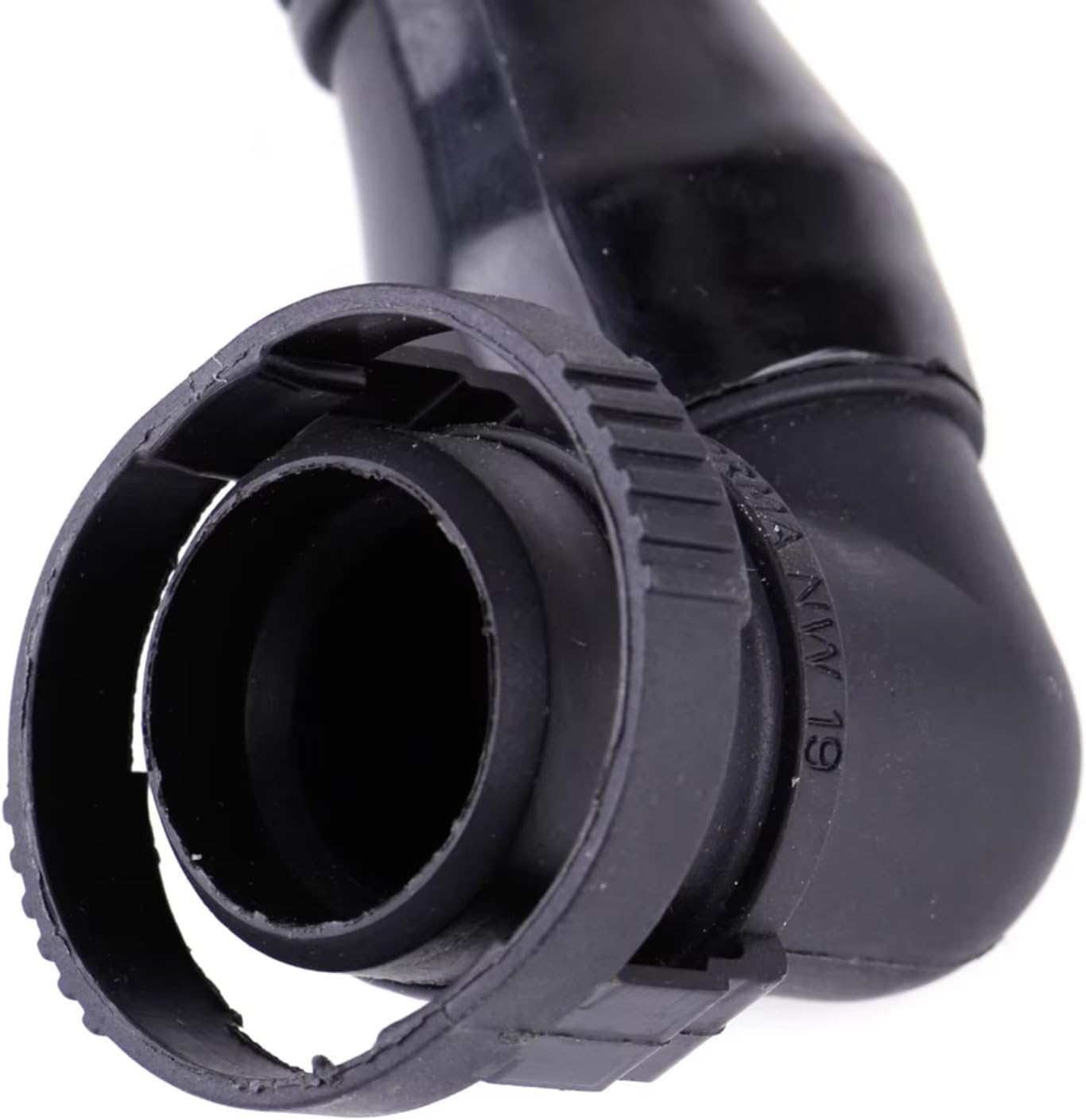 Crankcase Vent Hose Pipe Compatible with A4 A6 A8 3.0 V6 2002 2003 2004 2005 Crankcase Ventilation Breather Hose OEM:06C103235A Positive Crankcase Ventilation PCV Tube