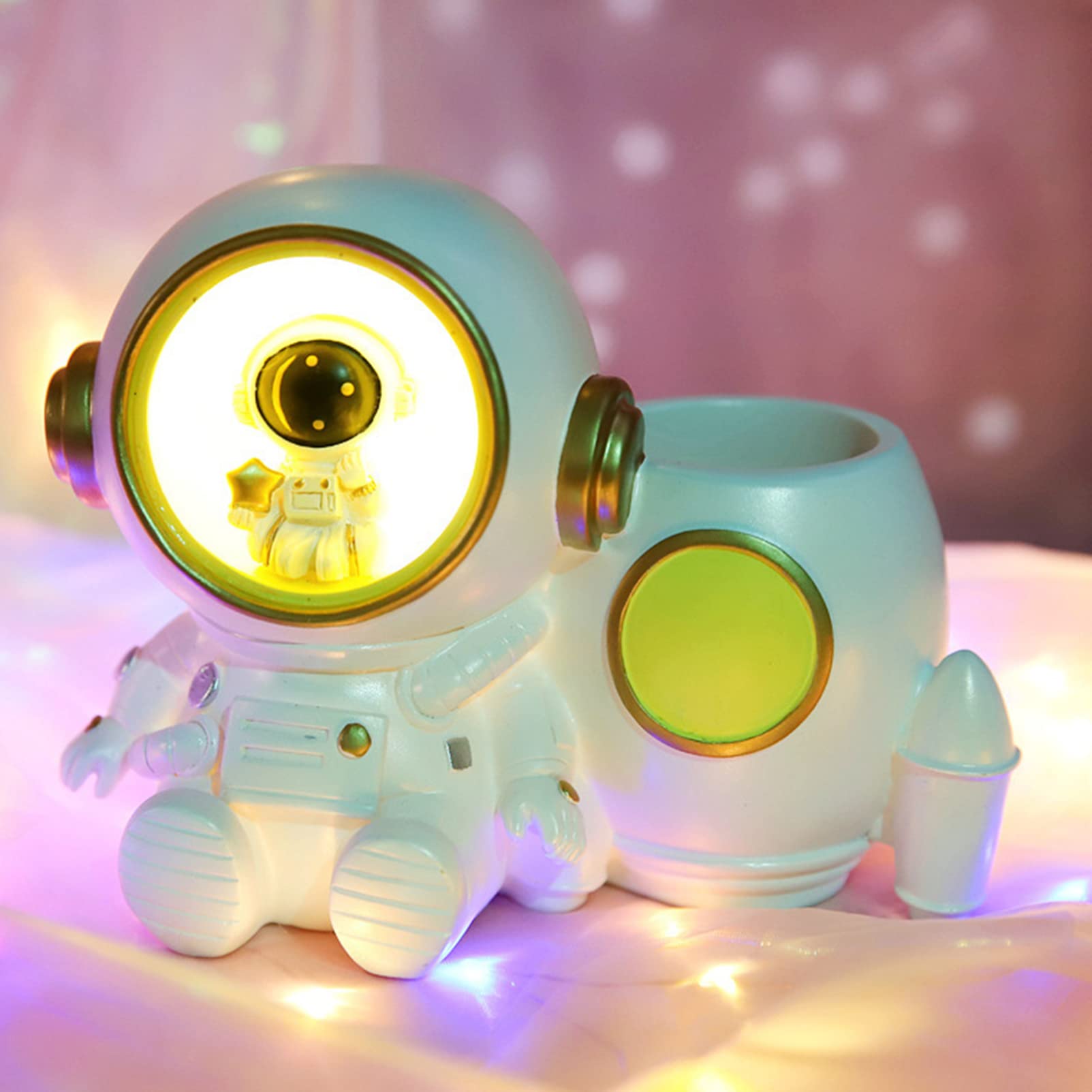STOBOK Portapenne A Forma Di Astronauta Con Luce Led Portapenne in Resina Organizer Da Scrivania A Tema Spaziale