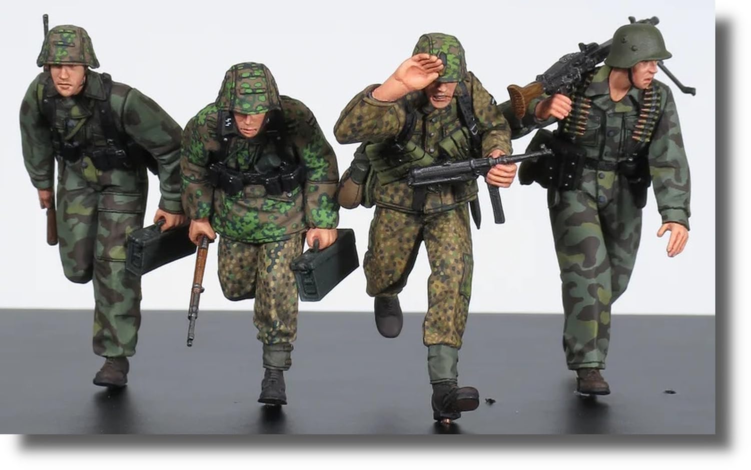 ドラゴンモデルズ　ドイツ国防軍第12SS装甲師団　装甲擲弾兵＆ R75 Amazon | ラドミニチュア 1/35 ドイツ カーンの戦い 第12SS装甲師団