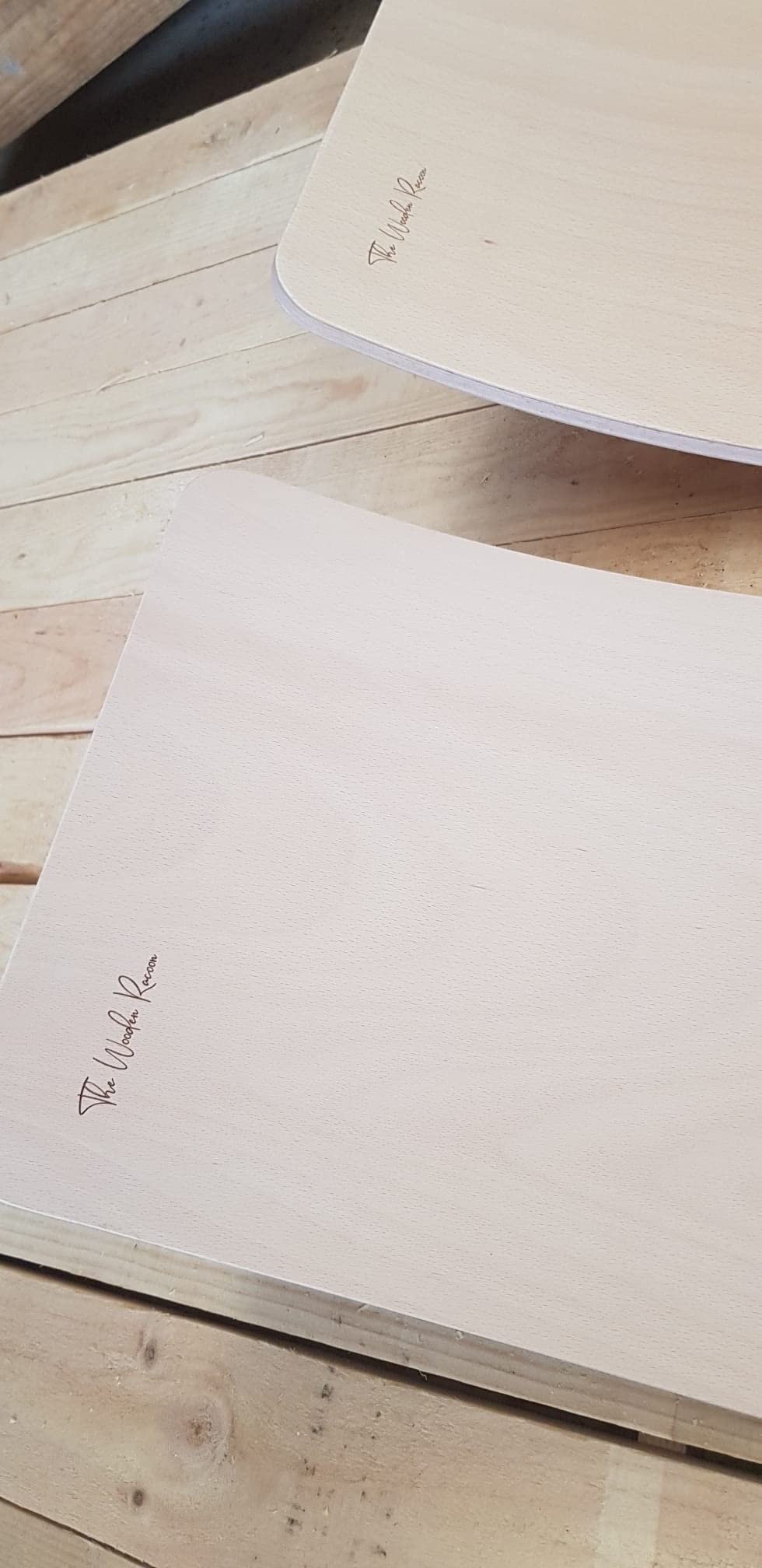 TWR® Tabla Curva Montessori de Madera con Certificado CE - Talla L de 95 x 32 cm -Tabla Equilibrio-Fabricada en España-Natural o Barnizada