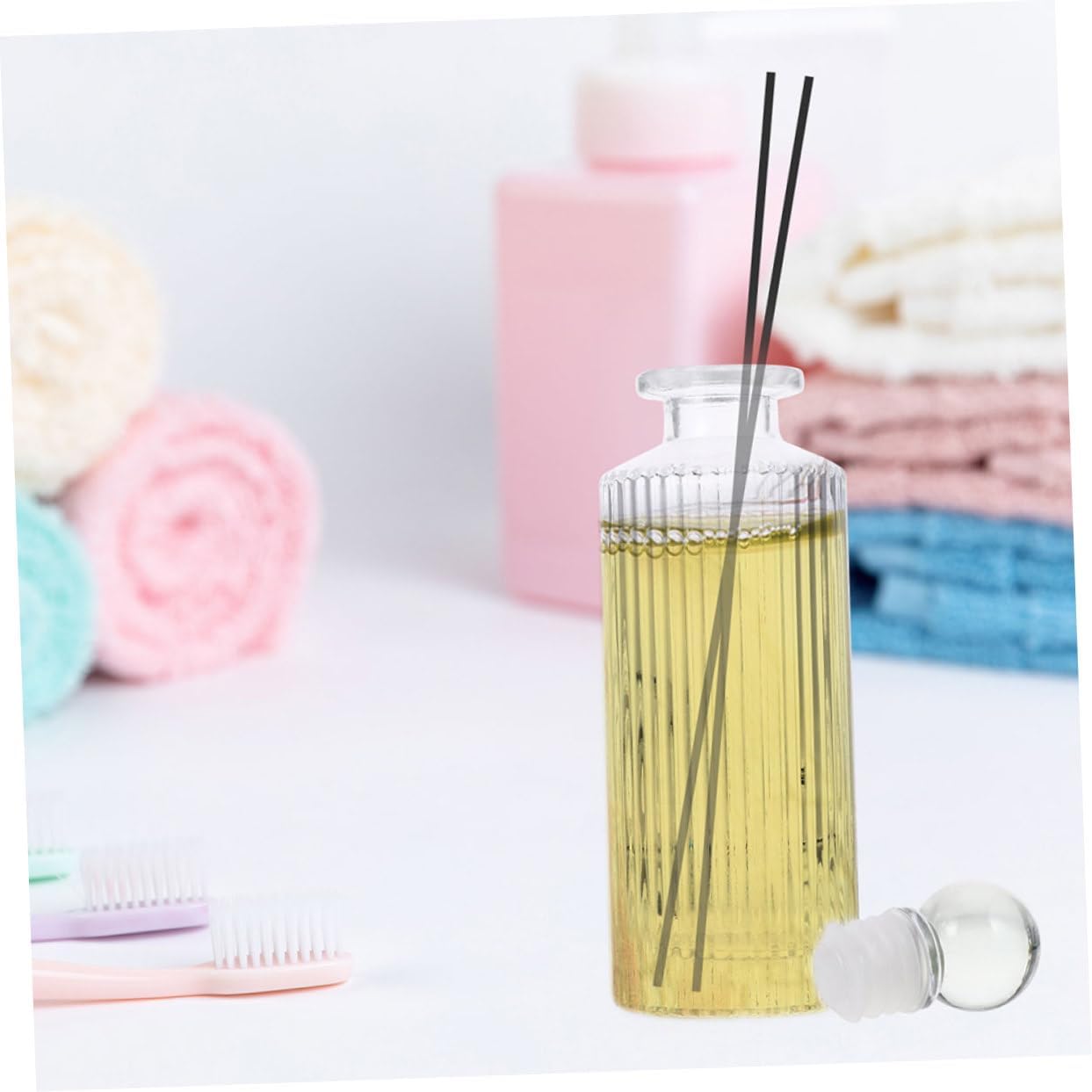 Zerodeko Glass Aromatherapy Diffuser Bottle Empty Fragrance Jar with Glass Stopper Elegant Decorative Storage for Essential Oils for Home and Office Use