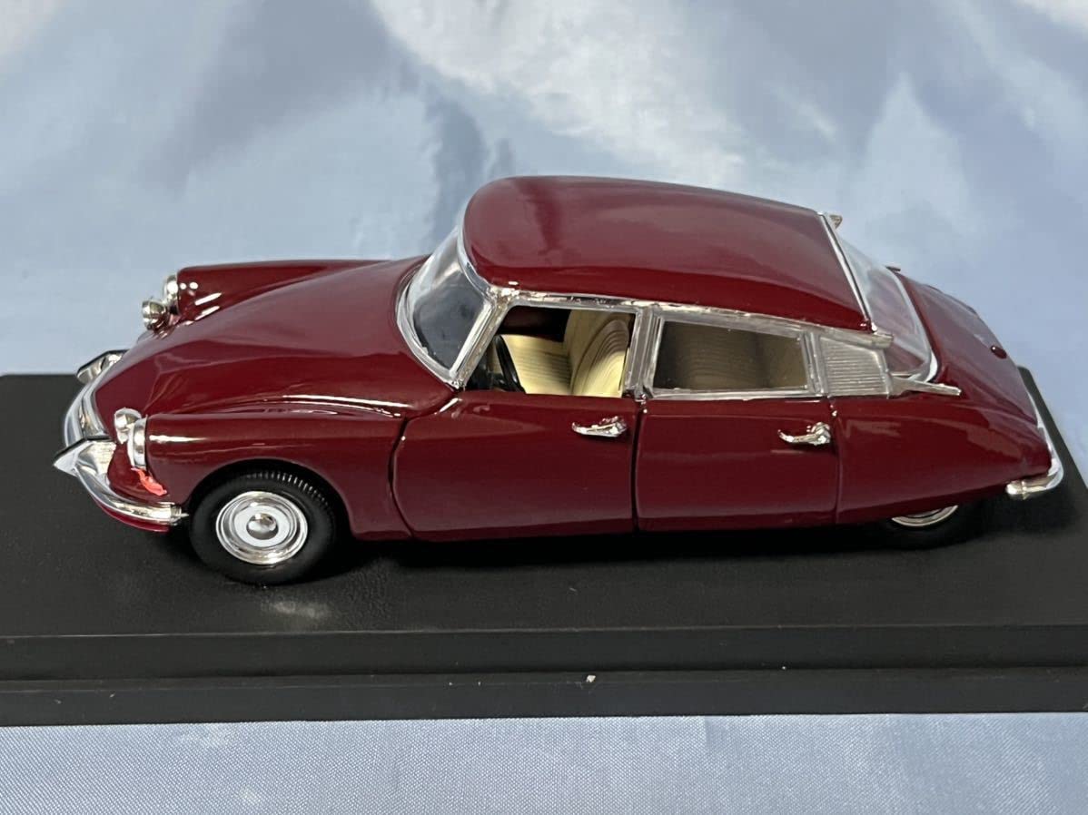Amazon | RIO製シトロエン DS 19 (1965年)(1/43) | ミニカー・ダイ