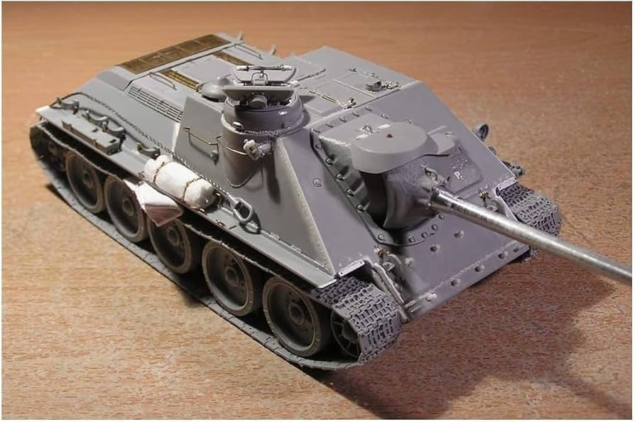 バンダイ　自走砲　プラモデル Amazon | ズベズダ 1/72 ソビエト 自走砲 SU-100 プラモデル