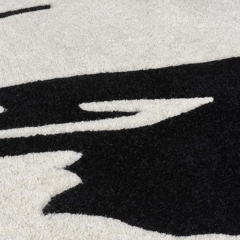 Image of Embossed Handmade GH Wool Thick Geometrical Carpet is a Stylish and Practical Addition to Any Living Room 4X6