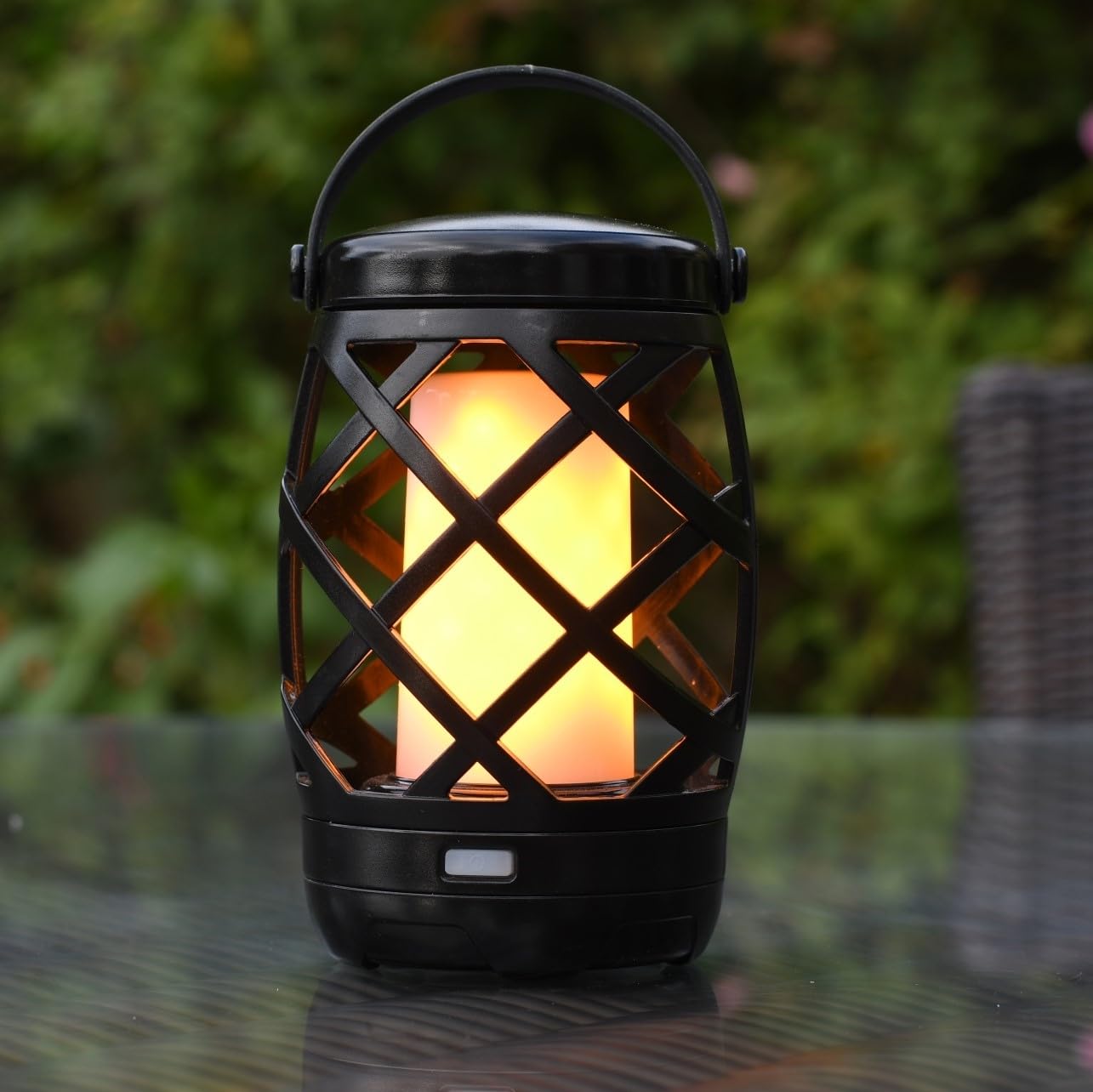 Auraglow Battery Operated Flickering Flame Outdoor Garden Hanging Gazebo Light LED Camping Lantern Table Lamp (Black)