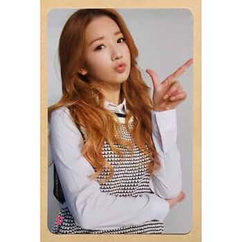 Apink ボミ　公式トレカ　Pink Blossom ① 61eAQ4PSJyL._UF350,350_QL50_.jpg