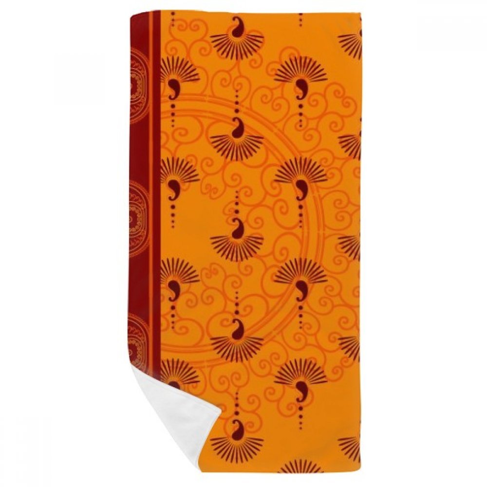 Serviette de bain d'art coloré au fini doux et aux finitions de qualité