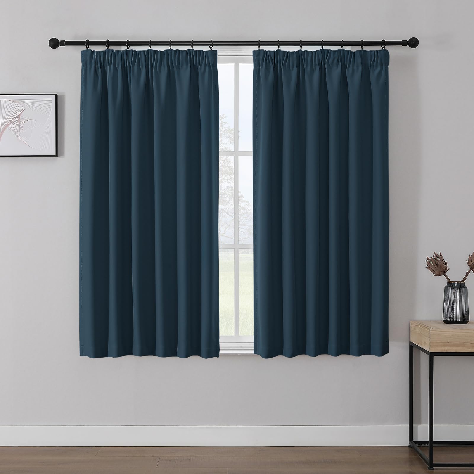Joydeco Gardinen mit Kräuselband Blickdicht Vorhänge Schienensystem Verdunkelungsvorhang mit Haken Thermovorhang Kälteschutz Schlafzimmer Wohnzimmer 2er Set 137x117cm Marineblau