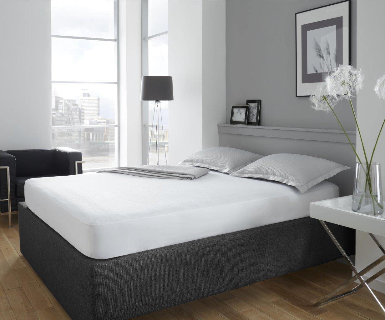 Artistic Fashionista Non-Allergenic & Non-Noisy TERRY TOWELLING WATERPROOF Fitted Bed Sheet Mattress Protectors Topper Cover Breathable Super Absorbent Stain Proof Anti Dust Mite (Small Double / 4FT)