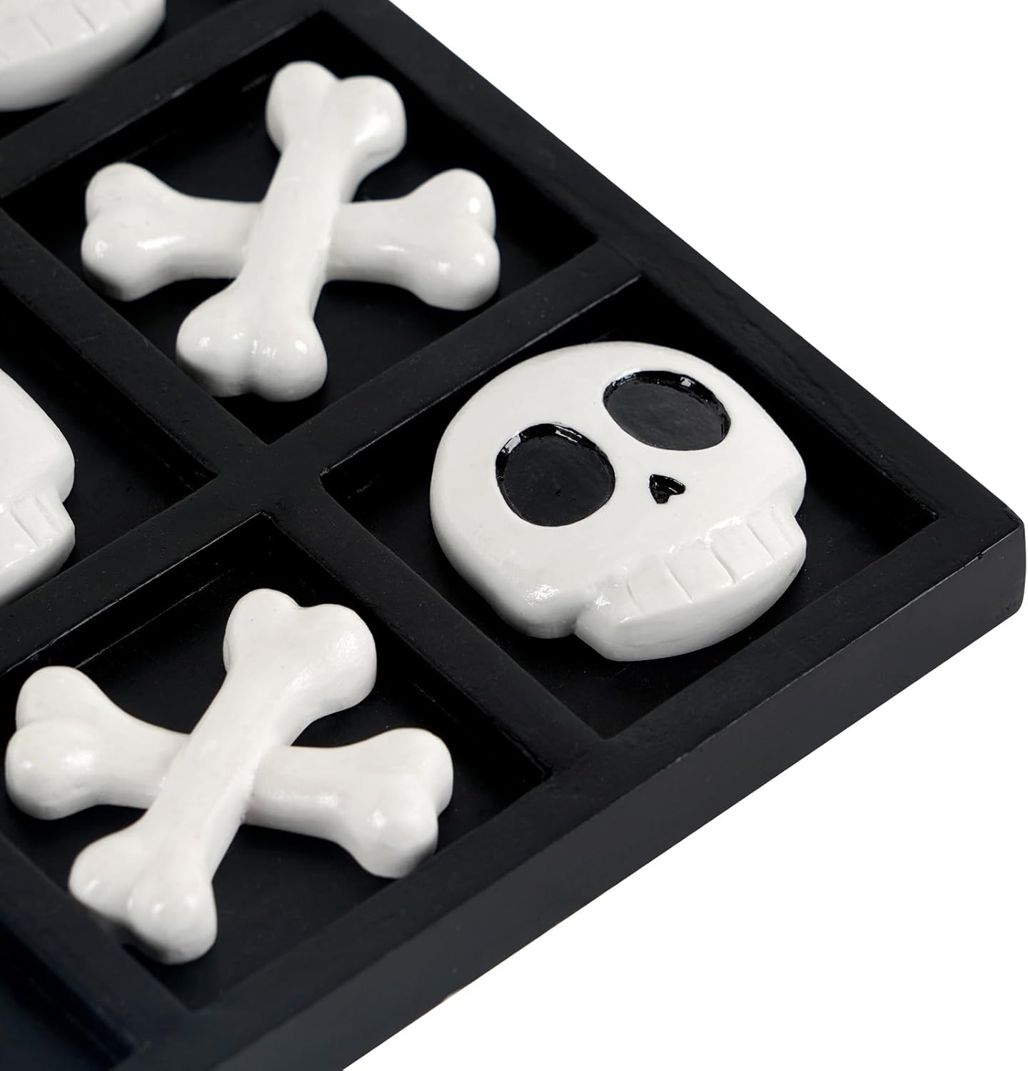 NIKKY HOME Halloween Skull and Cross Bone Tic Tac Toe Wood Game Board Spooky Coffee Table Decor Cute Wooden Travel Game for Family, White and Black