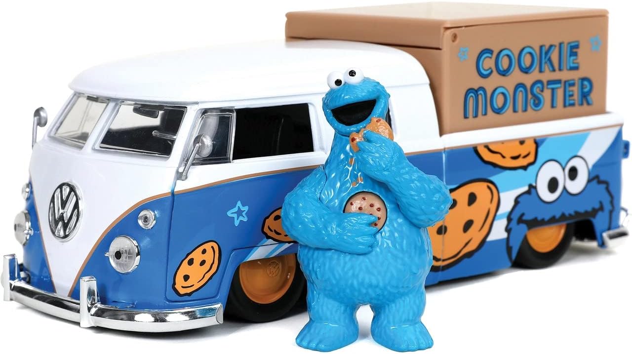 Jada Toys Sesame Street Cookie Monster & 1962 Volkswagen Bus 1:24 Die - Cast Vehicle with Figure (31751)