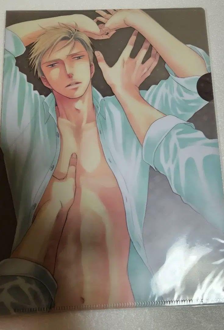 ヨネダコウ　クリアファイルセット Amazon.co.jp: 囀る鳥は羽ばたかない ヨネダコウ クリアファイルセット