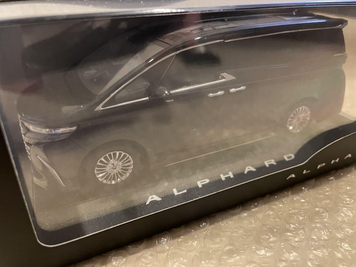 1/30 ミニカー 新型 40 アルファード カラーサンプル ミニカー 202