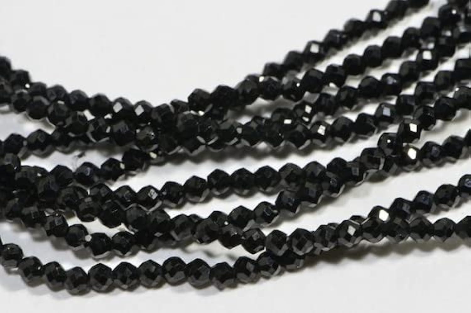 Perles onyx noir 2mm facettées LKBEADS pour création bijoux