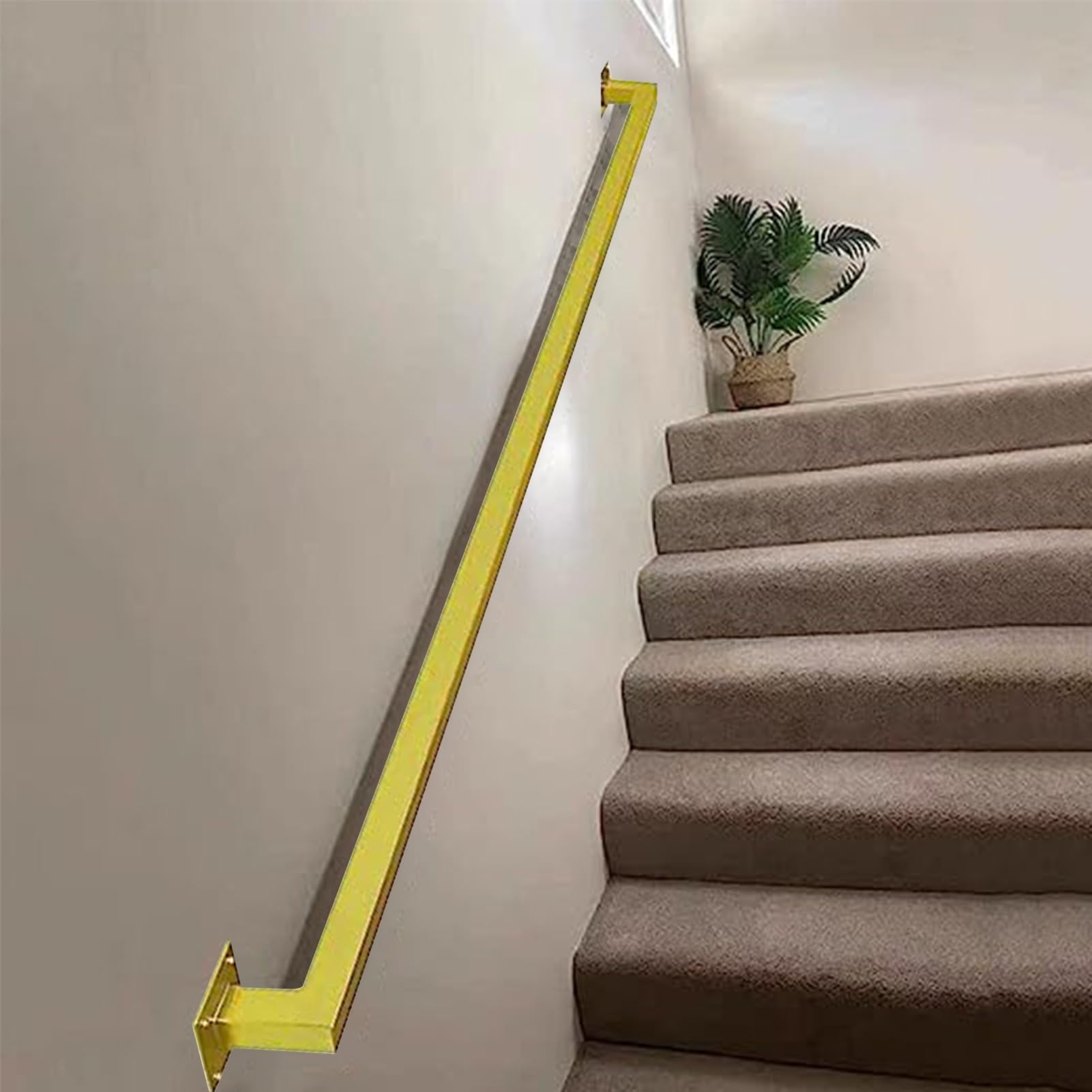Rampe d'escalier chic dorée en fer forgé pour décoration maison moderne