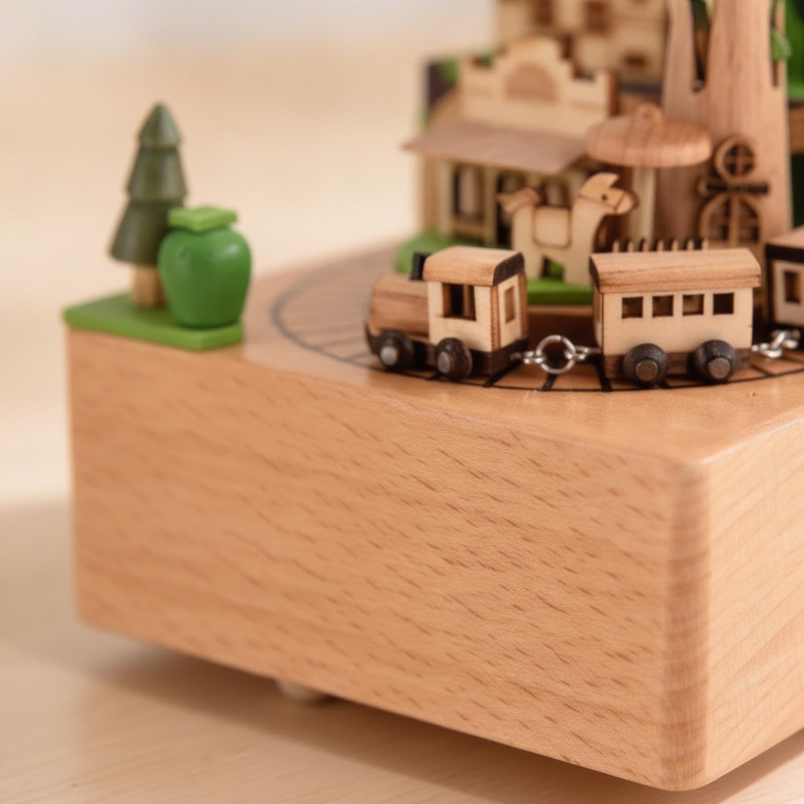 F Fityle Caja de Música Infantil Giratoria Caja Musical Madera Adorno Giratorio Figura en Miniatura de Europea Artesanía Tradicional Adecuada para Escritorio de Noche Estantería, Style to 3
