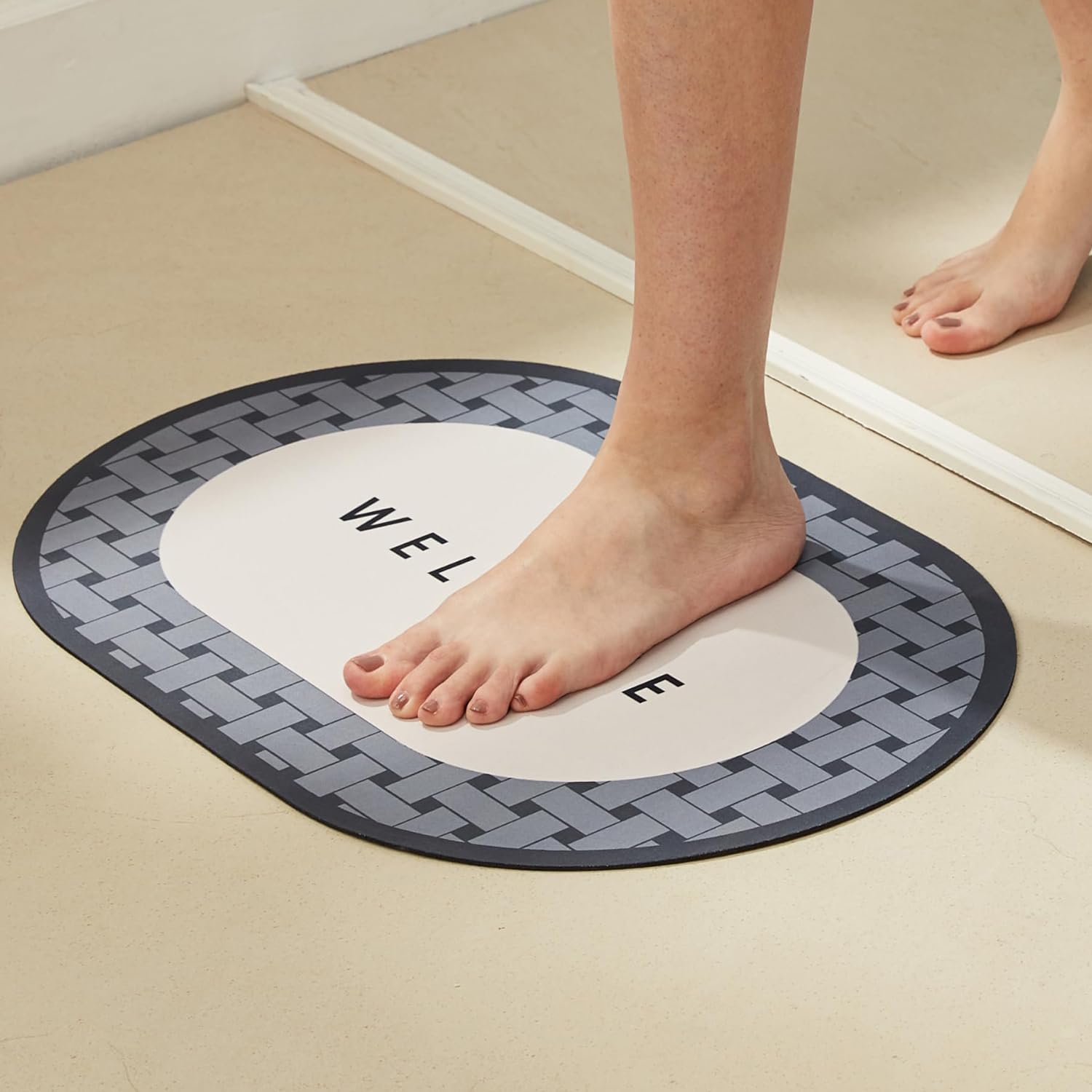 Amazon Brand - Solimo Water Absorbent Non-Slip Bathmat | Bathroom Mat | Anti-Skid, Lightweight | Super Absorbent | 38 cms X 58 cms (Grey) (B0CZLHR8ML) Amazon Price History, Amazon Price Tracker