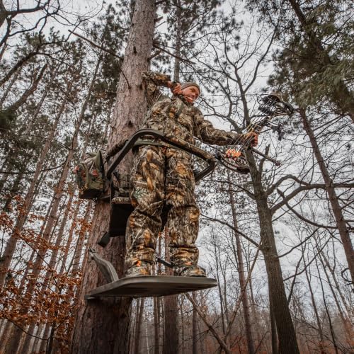 Image of ArcticShield Men's Classic Elite Parka, with RETAIN heat retention technology, for hunting, cold weather fishing, Outdoors