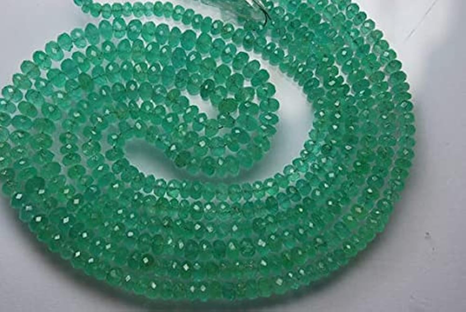 Émeraude de Colombie naturelle perles rondelles pour créer sans défauts vos bijoux