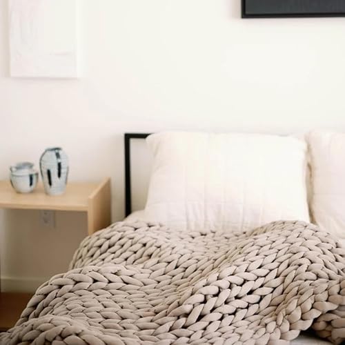Nuzzie Knit Weighted Blanket