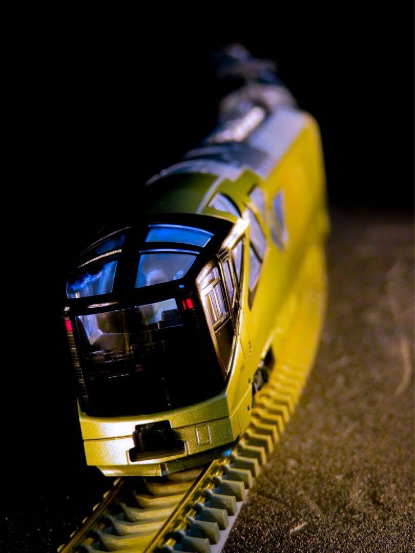 KATO E001形 TRAIN SUITE 四季島(室内灯取付済) 鉄道模型