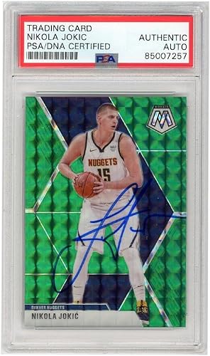 Nikola Jokic 2019-20 Panini Mosaic Green Autograph Card #171 PSADNA