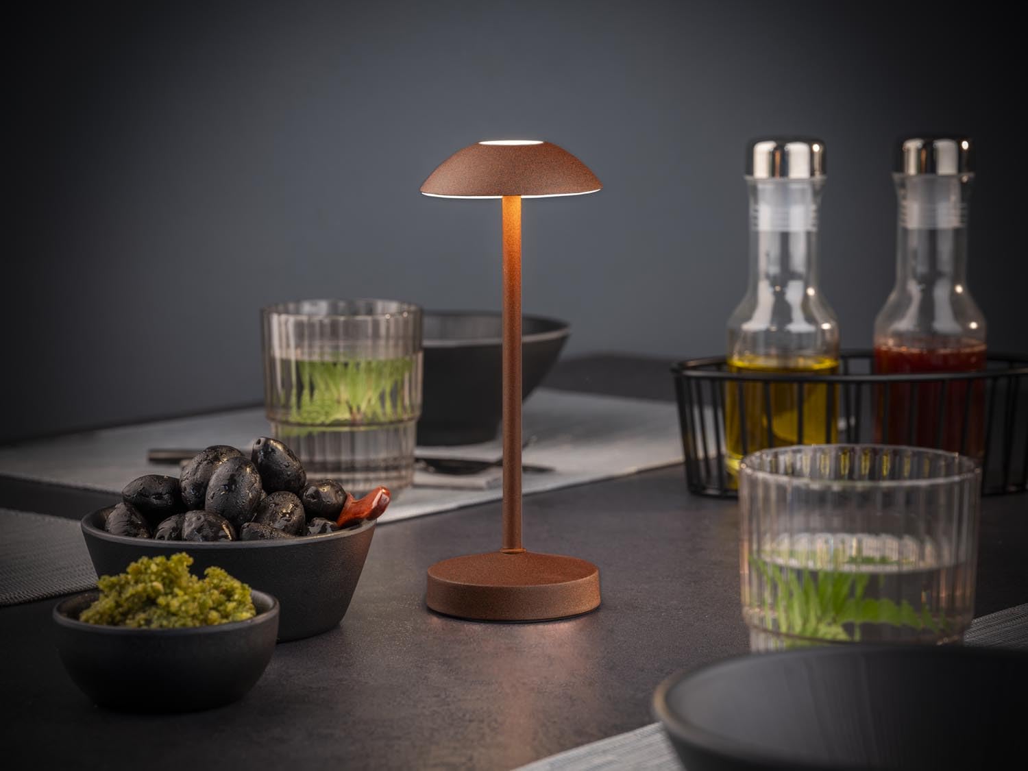 APS 17038 "ALVA Wireless USB-C Table Lamp, Colour Temperature and Brightness Adjustable, Splash-Proof IP 54 - Image 3