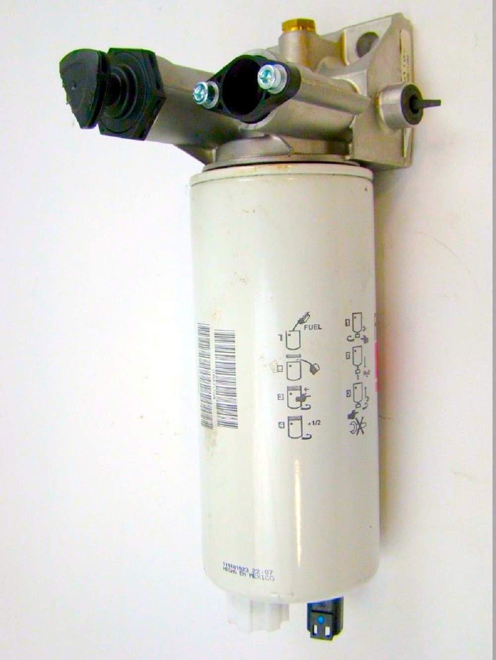 Fleetguard FS20022 Fuel Water Separator Spin On, Strata Pore Media, 9.74 In. Height