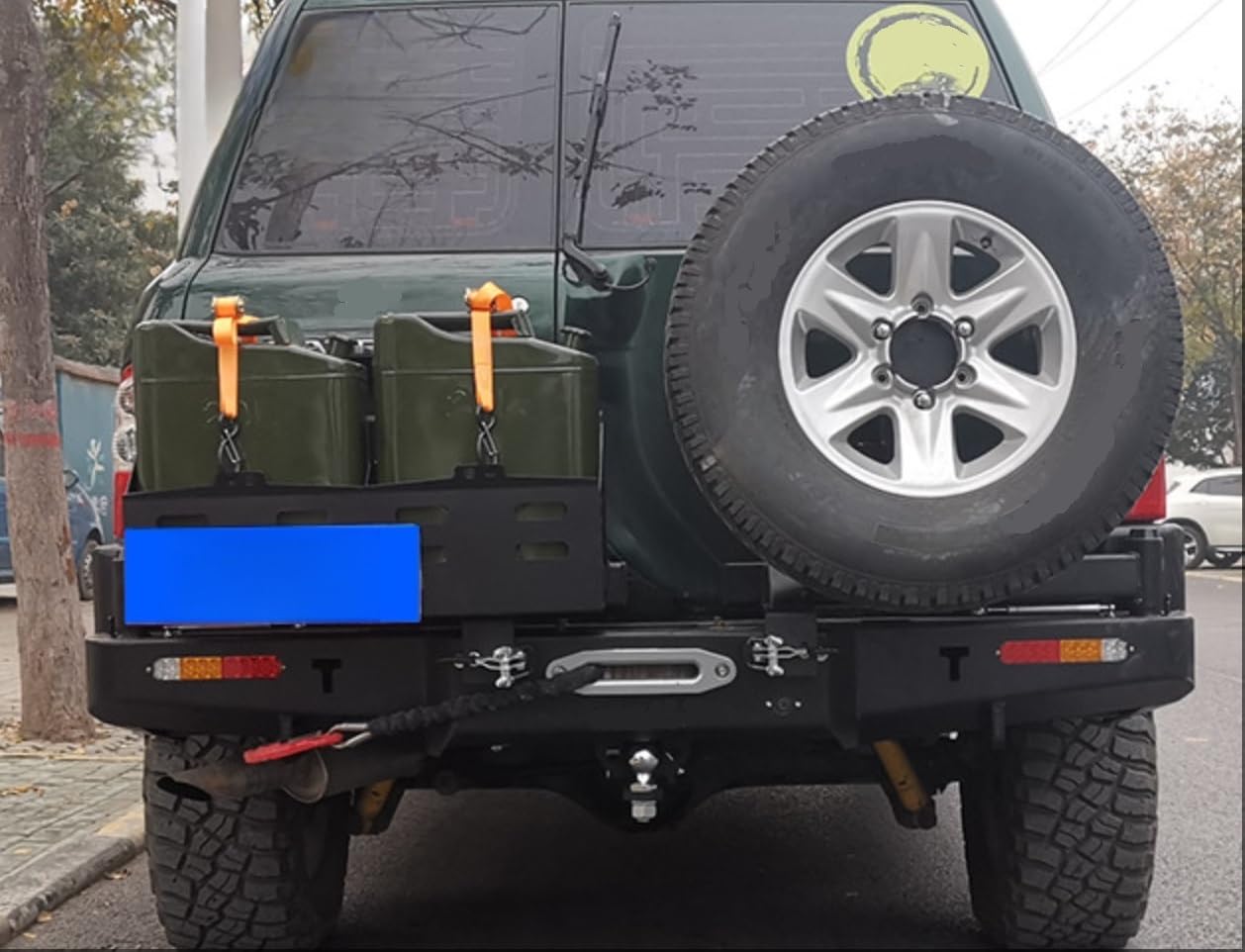 Spare Tire Mount Stalowy zderzak terenowy, mocowanie koła zapasowego, wspornik zbiornika paliwa, pasuje do Nissana Patrol Y61 1998-2015 uchwyt ścienny do opon