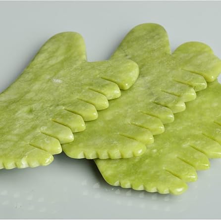 Fulia Elegance Multi-Purpose Jade Pro Gua Sha Serrated Massager Natural Stone Comb Jade Gua Sha Jade Hair Comb Hair, Facial and Skin Care Tool