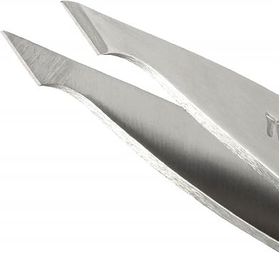 Tweezerman Slanted Point Tweezer Classic Stainless